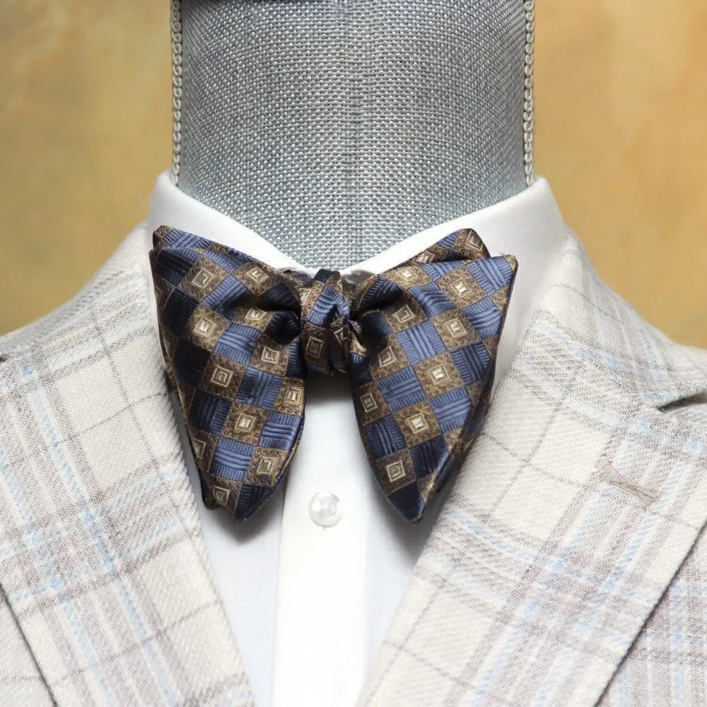 Mens self-tied Bow tie Big Butterfly‎ Ornament 100%Silk Bowtie S688